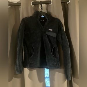 Patagonia PullOver  Navy Size Small